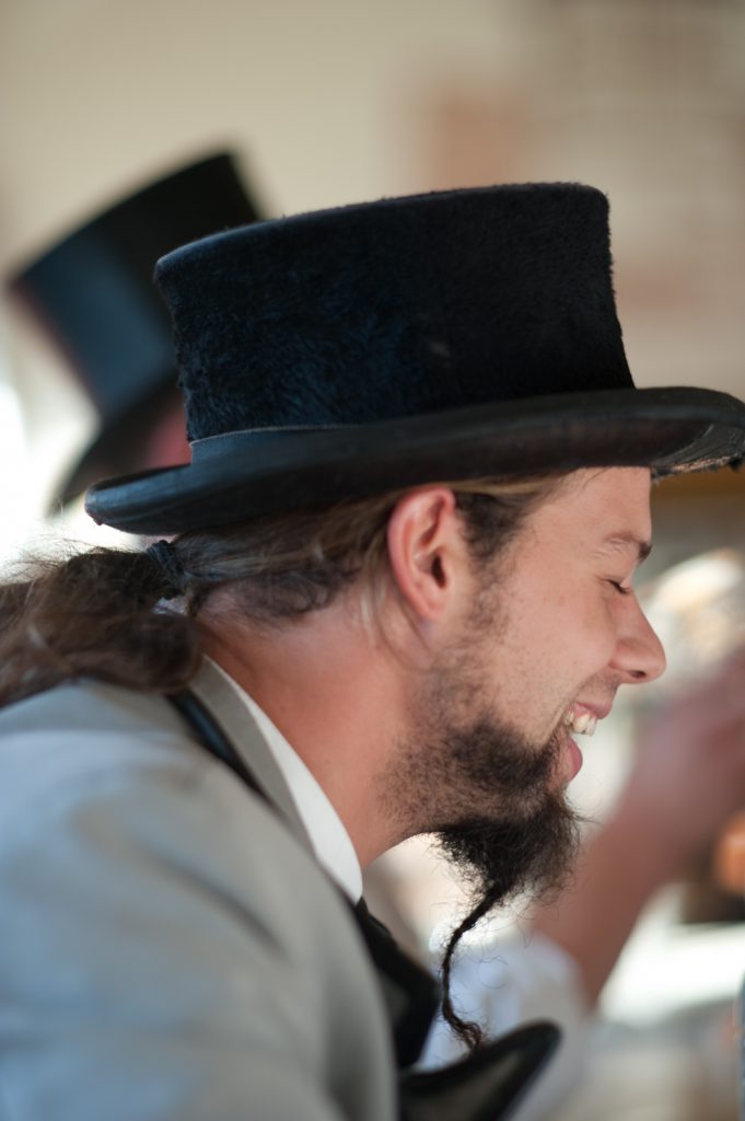 eugene gladun 5823 681x1024