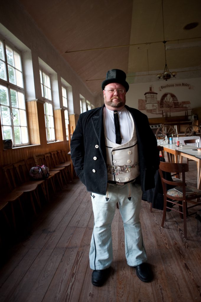 eugene gladun 6885 681x1024